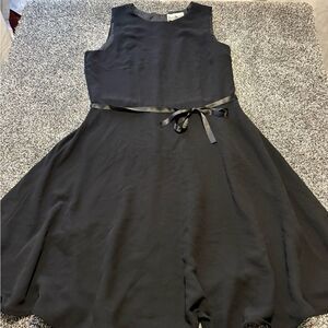 Sheri Martin Elegant Black Garment dress woman’s size 16
